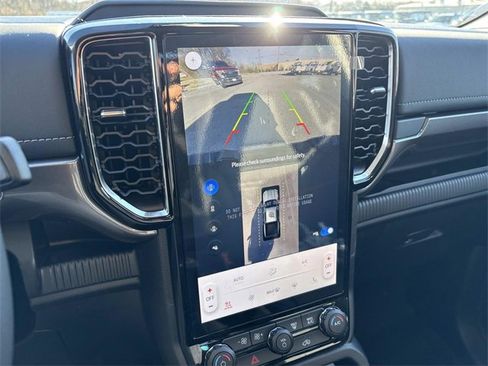 New 2025 Ford Ranger Lariat w/ Chrome Accent Package image 26