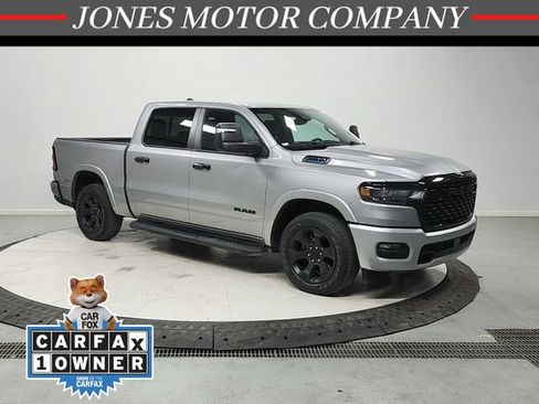 Used 2025 RAM 1500 Lone Star AWD/4WD image 1