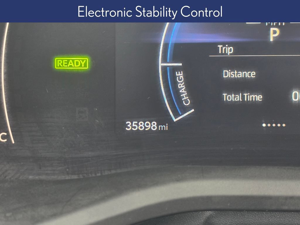 Used 2025 Toyota Camry SE w/ Convenience Package FWD image 12