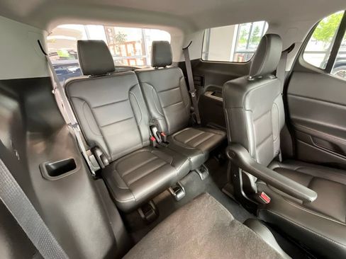 Used 2019 GMC Acadia SLT AWD/4WD image 21