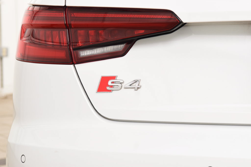 Used 2019 Audi S4 Premium Plus w/ Premium Plus Package AWD/4WD image 21
