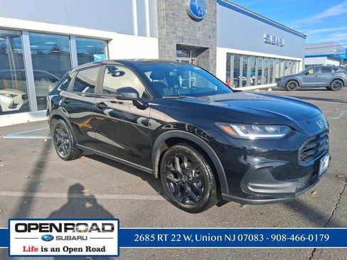 Used 2023 Honda HR-V Sport image 1