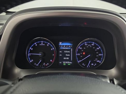Used 2018 Toyota RAV4 Limited w/ All Weather Liner Package AWD/4WD image 15