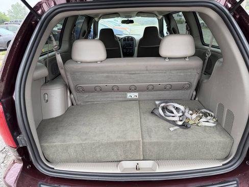 Used 2003 Dodge Grand Caravan SE FWD image 17