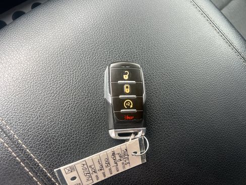 Used 2019 RAM 1500 Big Horn AWD/4WD image 37
