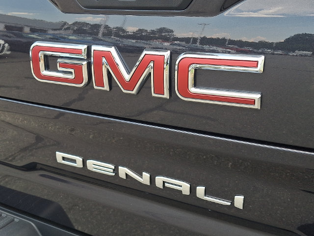 Used 2024 GMC Sierra 1500 Denali w/ Technology Package AWD/4WD image 24