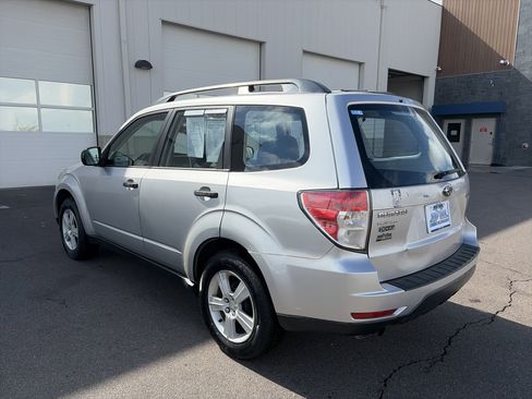 Used 2010 Subaru Forester 2.5X AWD/4WD image 7