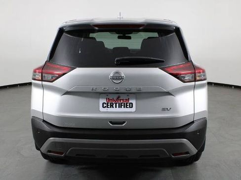 Certified 2023 Nissan Rogue SV FWD image 11