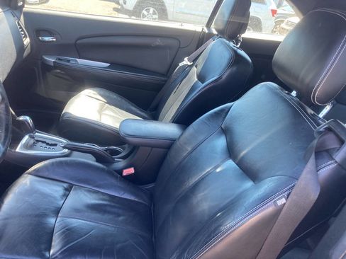 Used 2013 Chrysler 200 Limited image 11