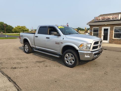 Used 2018 RAM 2500 Outdoorsman AWD/4WD image 3