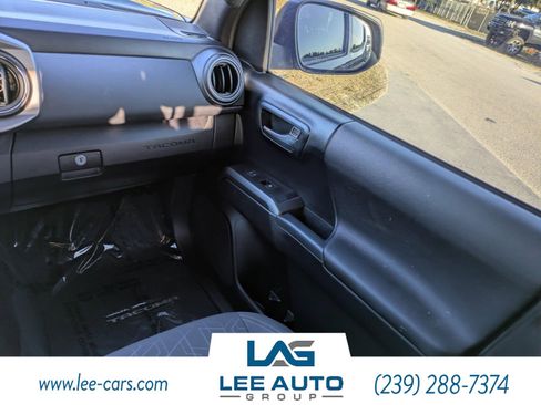 Used 2016 Toyota Tacoma TRD Off-Road w/ Towing Package image 14