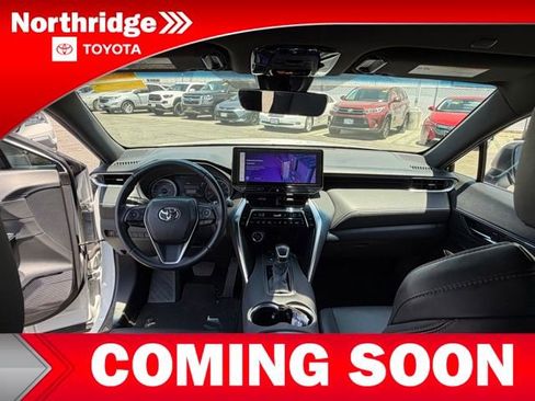 Used 2023 Toyota Venza XLE AWD/4WD image 8