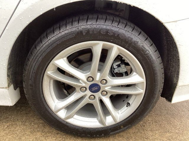 Used 2018 Ford Fusion S FWD image 6