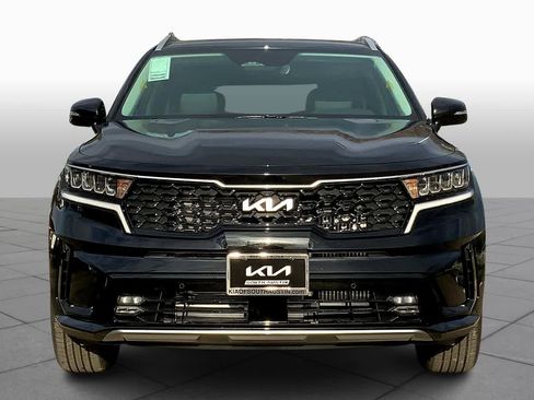 Used 2024 Kia Sorento EX image 3
