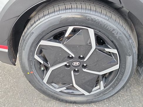 Certified 2024 Hyundai Ioniq 5 SEL RWD image 24