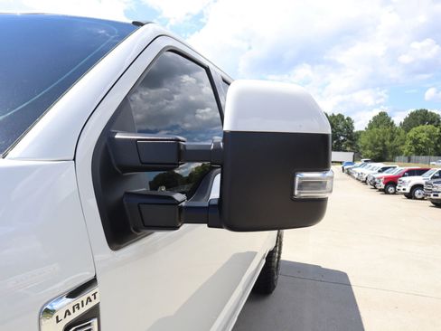 Used 2019 Ford F250 Lariat w/ Lariat Value Package image 27