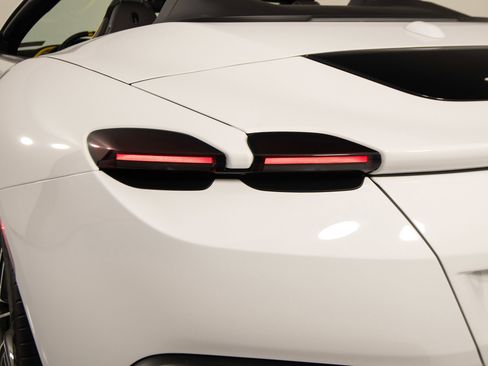 Certified 2026 Ferrari Roma Spider RWD image 15
