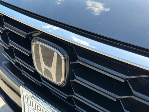 Certified 2025 Honda CR-V LX image 13