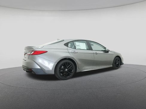 New 2026 Toyota Camry SE image 25