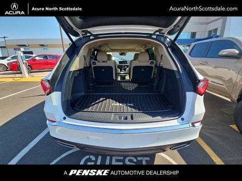 Used 2024 Acura MDX FWD w/ Technology Package image 9