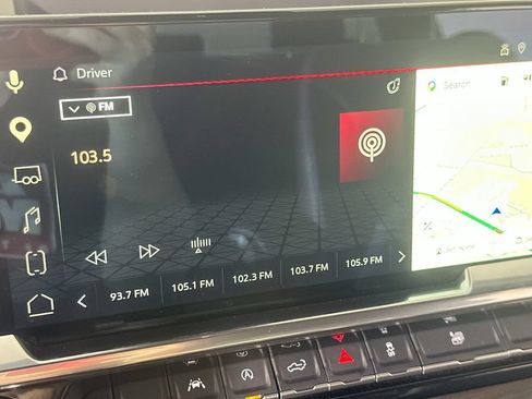 Used 2025 GMC Sierra 1500 SLT RWD image 33