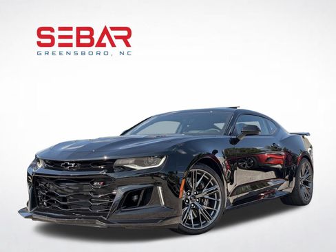 Used 2024 Chevrolet Camaro ZL1 RWD image 3