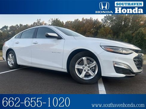 Used 2023 Chevrolet Malibu LT image 1