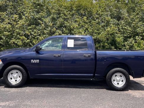 Used 2018 RAM 1500 Tradesman w/ Popular Equipment Group RWD image 4