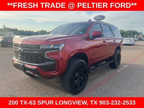 Used 2024 Chevrolet Tahoe Z71 w/ Luxury Package image 3