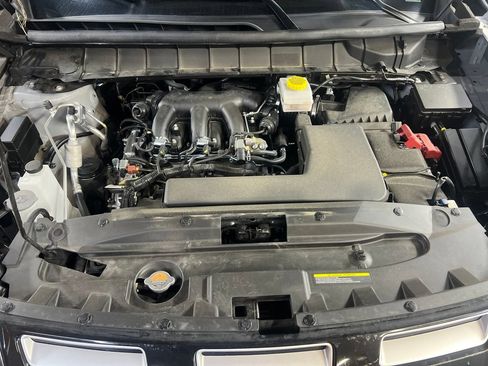 Used 2025 Nissan Pathfinder Rock Creek AWD/4WD image 13