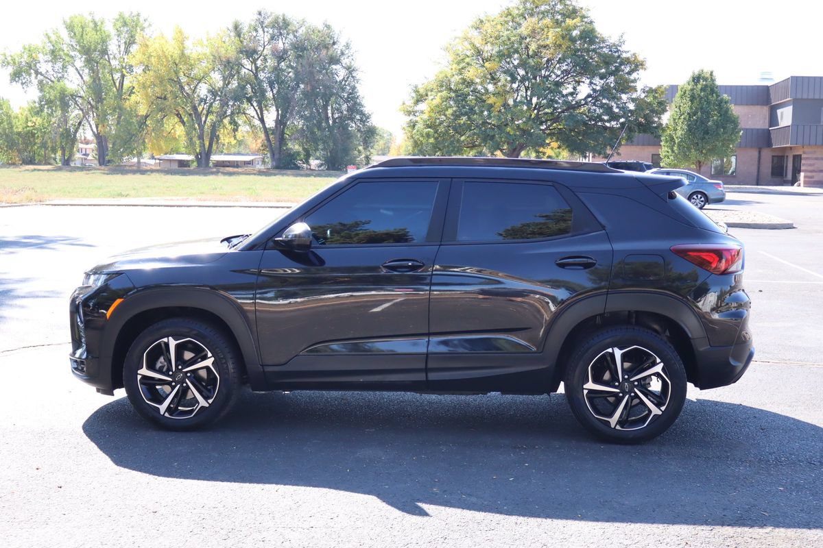 Used 2021 Chevrolet TrailBlazer RS w/ Technology Package AWD/4WD image 9