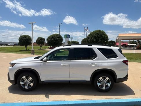 New 2026 Honda Pilot EX-L image 7