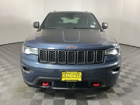 Used 2020 Jeep Grand Cherokee Trailhawk w/ Trailhawk Luxury Group image 2