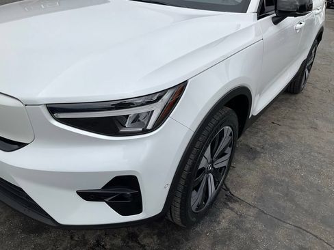 Used 2023 Volvo C40 P8 Recharge Plus AWD/4WD image 93