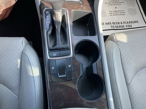 Used 2018 Kia Optima EX image 24