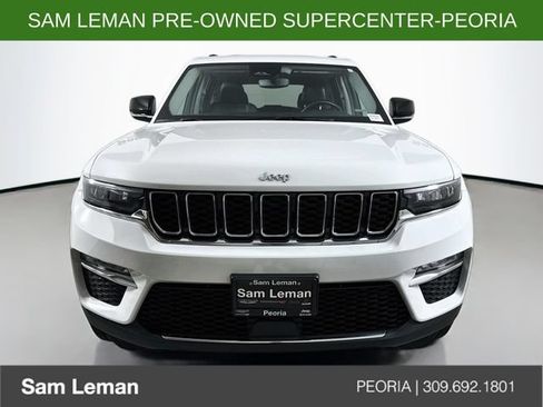 Used 2022 Jeep Grand Cherokee Limited w/ MOPAR Finishing Package AWD/4WD image 2