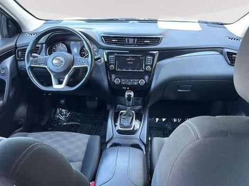 Used 2022 Nissan Rogue Sport SV AWD/4WD image 9