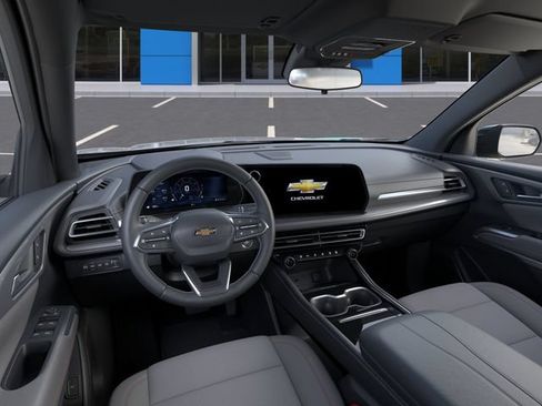 New 2027 Chevrolet Traverse LT w/ Sun and Wheel Package AWD/4WD image 15