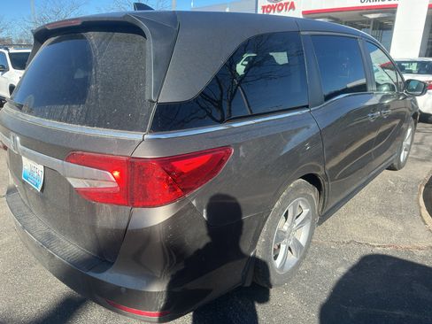 Used 2019 Honda Odyssey EX-L image 2