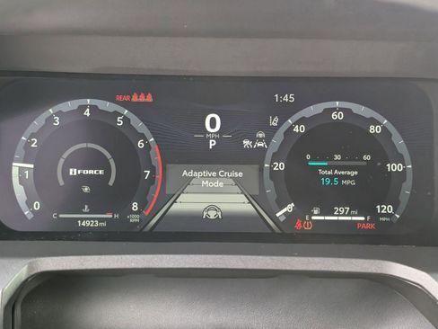 Used 2025 Toyota Tacoma TRD Off-Road image 20