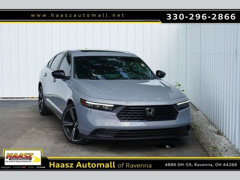 Used 2023 Honda Accord Sport image 1
