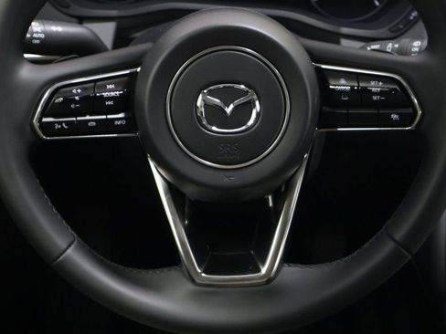 New 2025 MAZDA CX-90 3.3 Turbo w/ Preferred Package AWD/4WD image 17