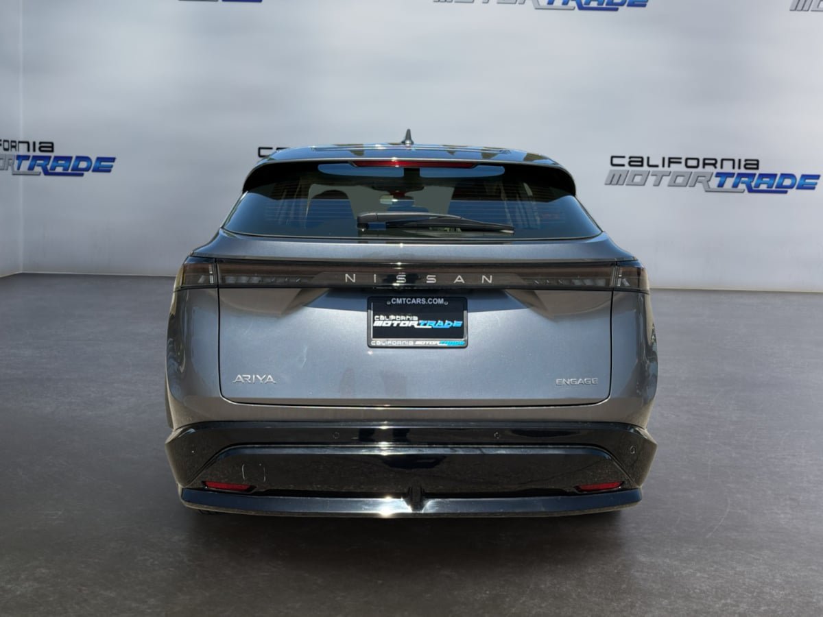 Used 2024 Nissan Ariya FWD image 6