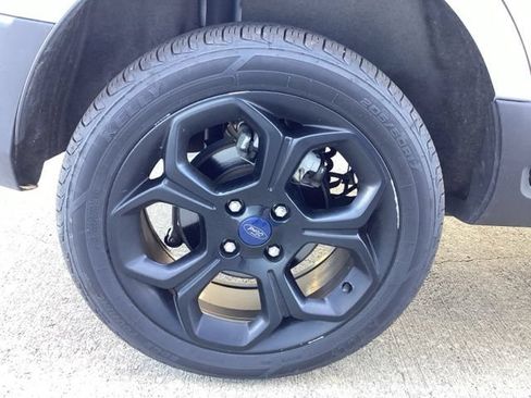 Used 2022 Ford EcoSport SES w/ Interior Protection Package AWD/4WD image 8