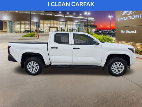 Used 2024 Toyota Tacoma SR image 6