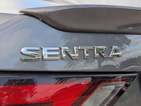 Used 2022 Nissan Sentra SR image 22