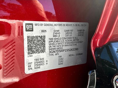 New 2025 Chevrolet Equinox EV RS image 13