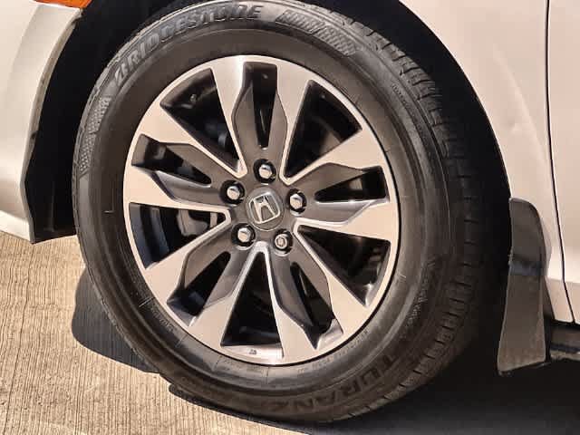 Used 2024 Honda Odyssey EX-L image 9