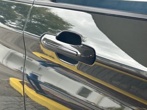 Used 2022 Ford Explorer ST w/ Equipment Group 401A image 20