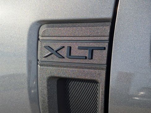 Used 2024 Ford Maverick XLT w/ XLT Luxury Package image 9